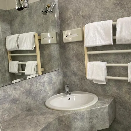 Hotel Relais Du Val 2*